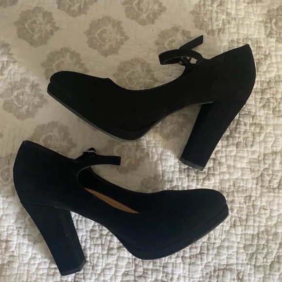 Cityclassified Shoes - Maryjane black heel